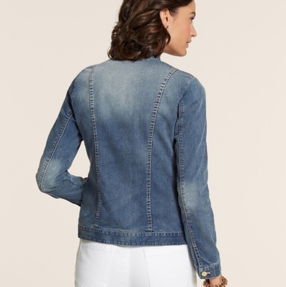 Chico's Golden Paisley Denim Jacket Chico's Size - 0 (4/Small) - Picture 2 of 16